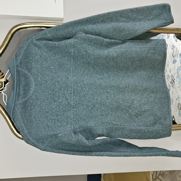 Women’s Patagonia Lightweight Better Sweater Marsupial Pullover - Picture 5 of 5